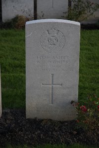 Lijssenthoek Military Cemetery - Poynter, William John