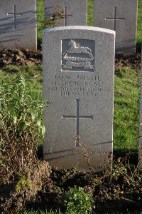 Lijssenthoek Military Cemetery - Prendergast, Michael