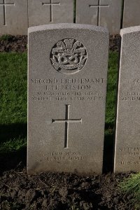 Lijssenthoek Military Cemetery - Preston, T H