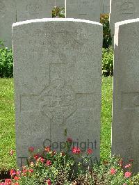 Lijssenthoek Military Cemetery - Price, George