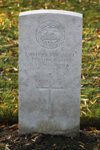Lijssenthoek Military Cemetery - Prince, Ivor
