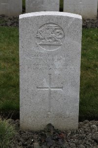 Lijssenthoek Military Cemetery - Pugh, E