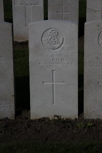 Lijssenthoek Military Cemetery - Pugh, J T
