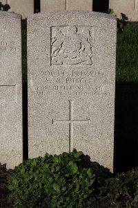 Lijssenthoek Military Cemetery - Purcell, William Randle
