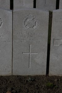 Lijssenthoek Military Cemetery - Purton, H R