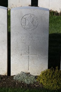 Lijssenthoek Military Cemetery - Quinn, Thomas