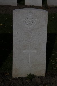 Lijssenthoek Military Cemetery - Raby, Laurence Frederick