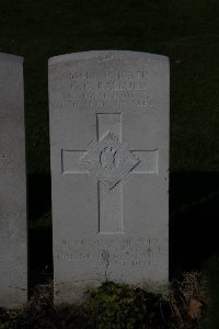 Lijssenthoek Military Cemetery - Raeburn, George Gillan