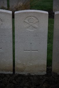 Lijssenthoek Military Cemetery - Raftery, T