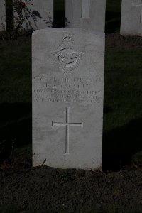 Lijssenthoek Military Cemetery - Raggett, Bertram Robert