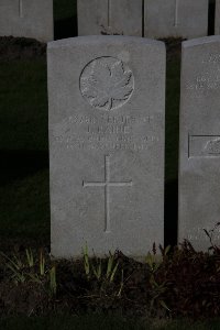 Lijssenthoek Military Cemetery - Raine, J