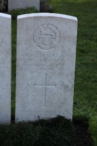 Lijssenthoek Military Cemetery - Rainey, W H