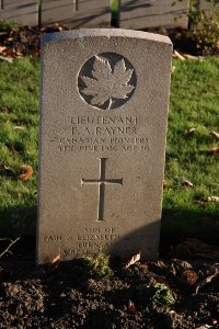 Lijssenthoek Military Cemetery - Rayner, F A