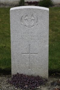 Lijssenthoek Military Cemetery - Read, Charles Edward