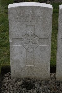 Lijssenthoek Military Cemetery - Redfearn, A