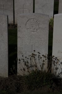 Lijssenthoek Military Cemetery - Reedman, Wilfred Norman Leslie