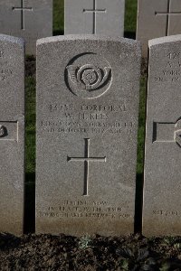 Lijssenthoek Military Cemetery - Rees, William Henry