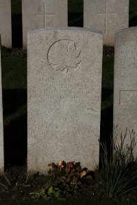 Lijssenthoek Military Cemetery - Reid, Roland Coalfleet