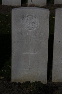 Lijssenthoek Military Cemetery - Rey, Eric Cecil