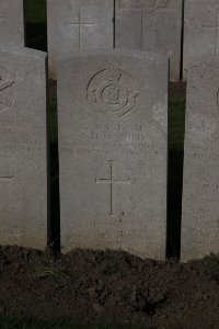 Lijssenthoek Military Cemetery - Reynish, D H
