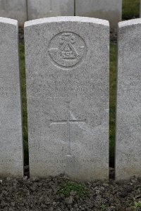 Lijssenthoek Military Cemetery - Reynolds, James