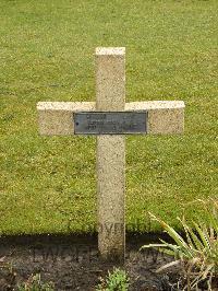 Lijssenthoek Military Cemetery - Richard, Louis