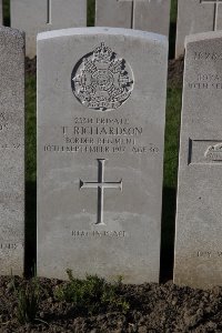 Lijssenthoek Military Cemetery - Richardson, T