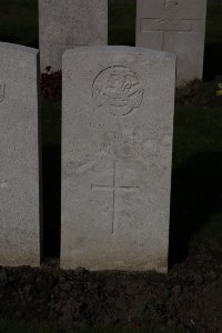 Lijssenthoek Military Cemetery - Riddell, R