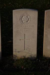 Lijssenthoek Military Cemetery - Riley, G