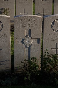 Lijssenthoek Military Cemetery - Ring, Alfred