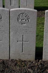 Lijssenthoek Military Cemetery - Rivoire, Charlie