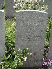Lijssenthoek Military Cemetery - Robertson, Robert