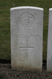 Lijssenthoek Military Cemetery - Robinson, J