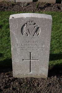Lijssenthoek Military Cemetery - Robson, Richard Ivan