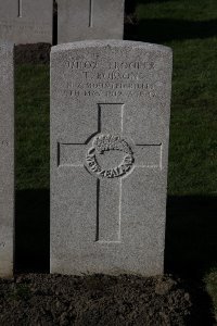 Lijssenthoek Military Cemetery - Robson, Thomas