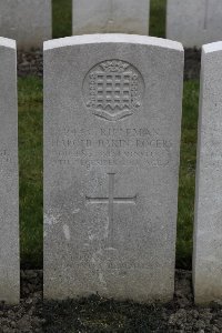 Lijssenthoek Military Cemetery - Rogers, Harold Dakin