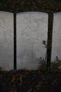 Lijssenthoek Military Cemetery - Roney, J