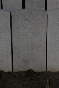 Lijssenthoek Military Cemetery - Ross, R