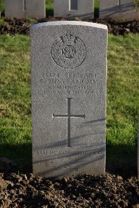 Lijssenthoek Military Cemetery - Runyeard, E