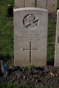 Lijssenthoek Military Cemetery - Ruxton, J