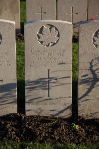 Lijssenthoek Military Cemetery - Ryall, Henry Christopher