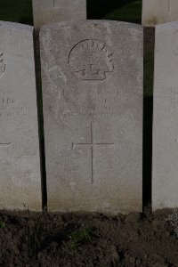 Lijssenthoek Military Cemetery - Sample, Henry Ewert
