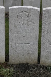Lijssenthoek Military Cemetery - Sanders, J