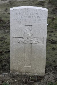 Lijssenthoek Military Cemetery - Sanderson, J