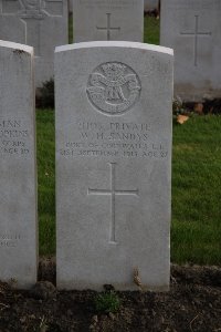 Lijssenthoek Military Cemetery - Sandys, W H