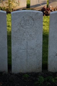 Lijssenthoek Military Cemetery - Sangster, Alfred
