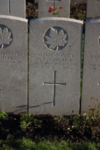 Lijssenthoek Military Cemetery - Sansoucie, O L
