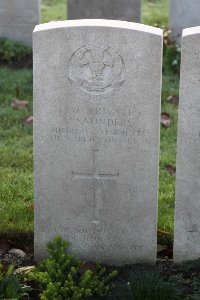 Lijssenthoek Military Cemetery - Saunders, Arthur