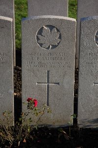Lijssenthoek Military Cemetery - Saunders, Clarence Bernard