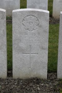 Lijssenthoek Military Cemetery - Saunders, G